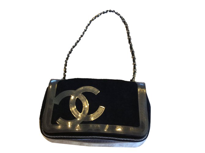 Chanel bag Black  ref.67746