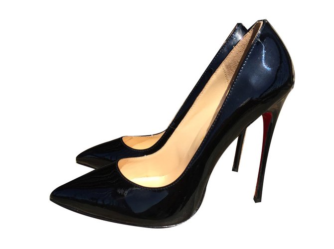 Christian Louboutin Saltos de Pigalle Preto Couro  ref.67928