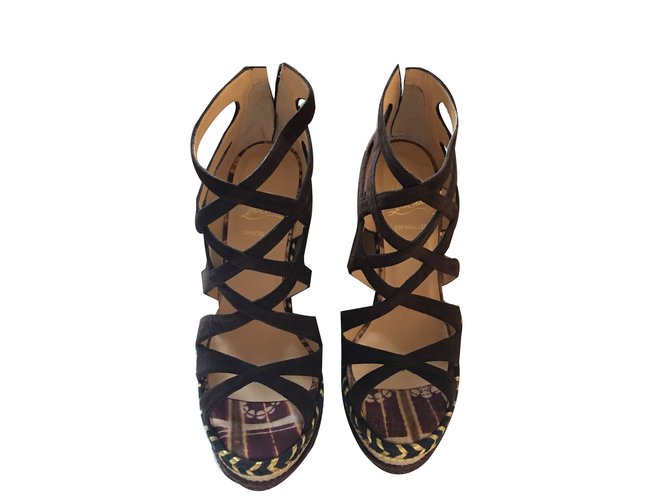 Christian Louboutin Tosca sandals Brown Suede  ref.68020