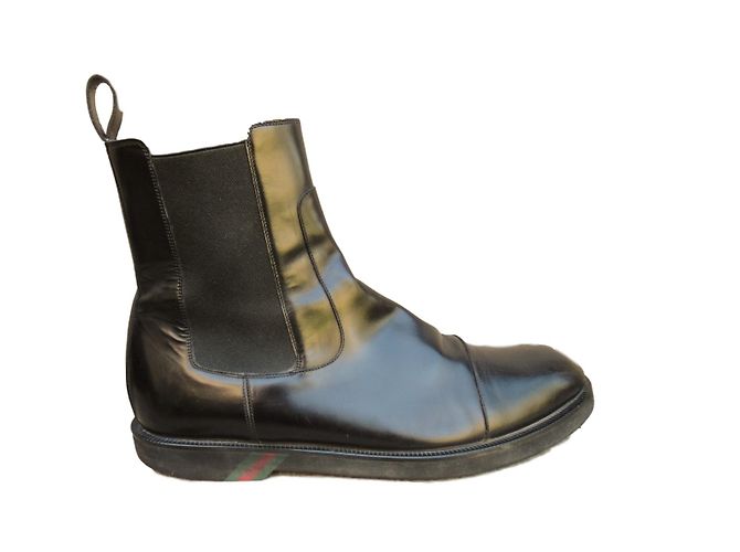 Botas Chelsea Gucci em couro preto
