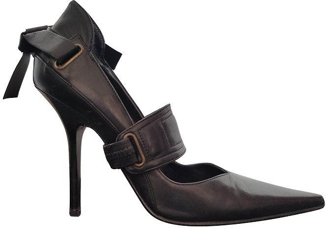 Vicini Black Leather Pumps with Knot Detail Size 39