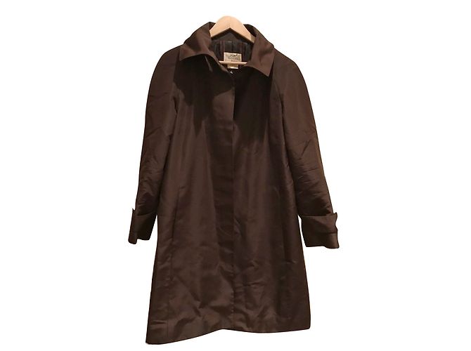 Hermès Gabardina Castaño