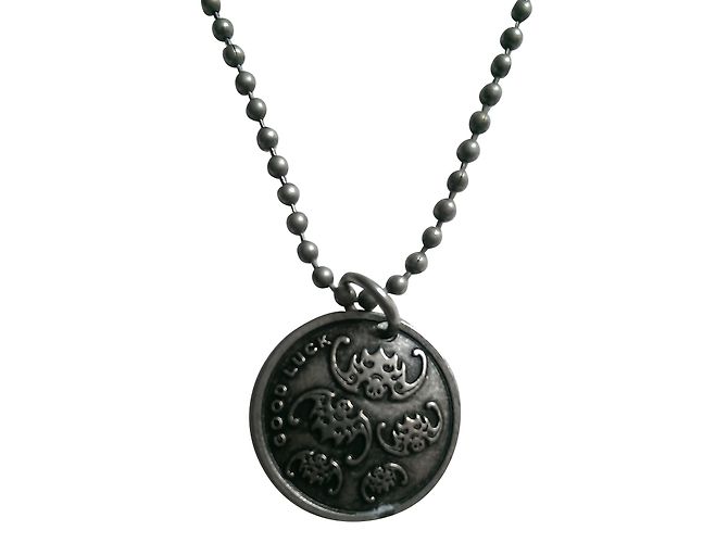 Marc Jacobs Good Luck Medaillon Halskette Silberfarben Metall