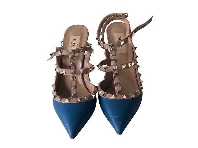 Valentino Rockstud