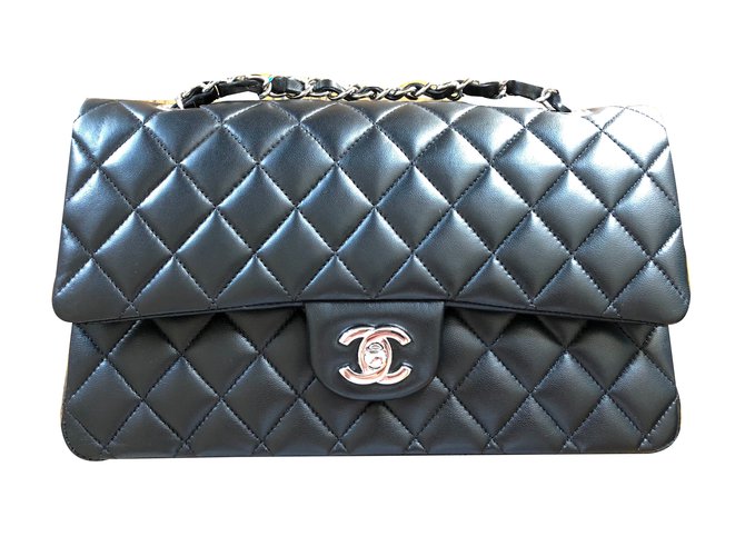 Chanel Timeless Black Leather  ref.68887