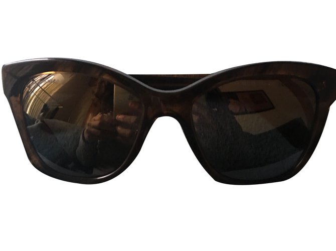 Chanel Gafas de sol Marrón oscuro Plástico  ref.68961