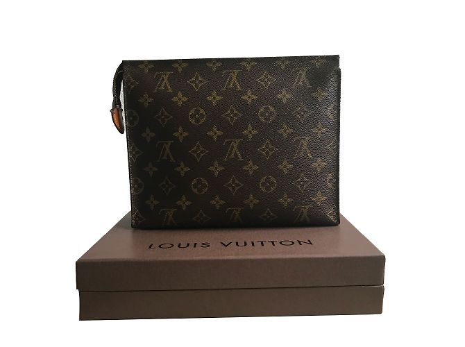 "LOUIS VUITTON 26" Necessaire Marrom