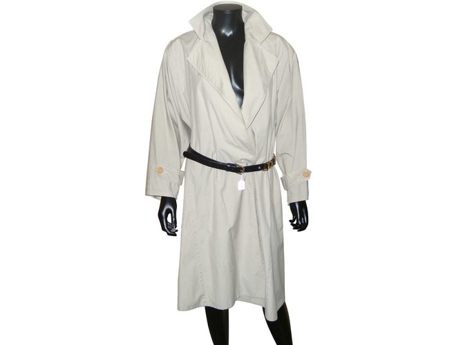 Yves Saint Laurent Trench coats Beige Cotton  ref.69206
