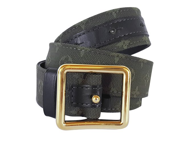 Louis Vuitton Belts Olive green Leather ref.279203 - Joli Closet