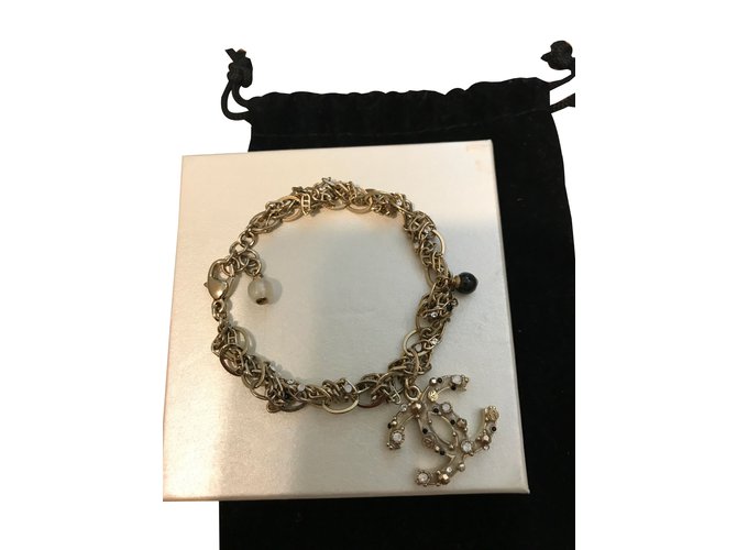 Chanel Bracelet Golden Metal  ref.69500