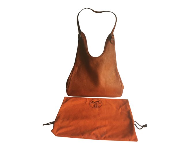 Hermès Massaï Orange Leather  ref.69564