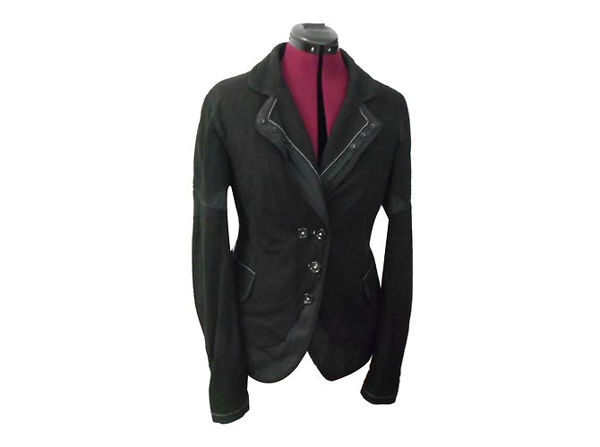 High Jacke aus schwarzer Baumwolle