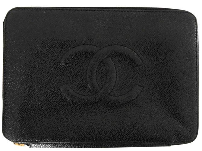 Chanel bolsa Negro Cuero  ref.69637