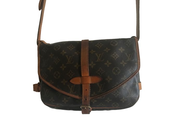 Louis Vuitton Saumur Brown Leather  ref.69708