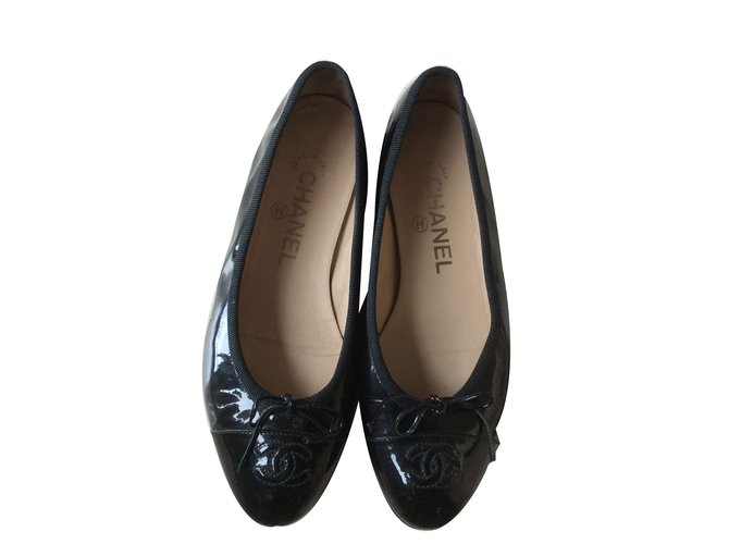 Chanel Ballerinas Black Patent leather  ref.69771