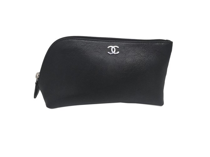 Chanel Purse Black Leather  ref.69819
