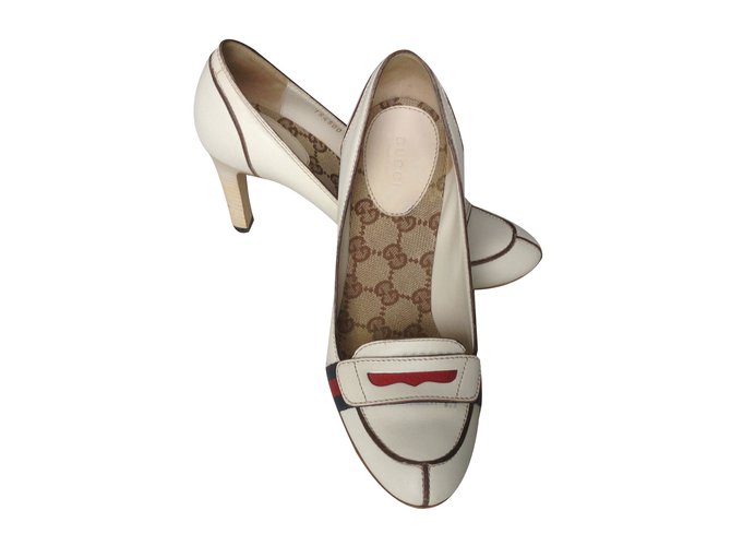 Gucci Mocassins Cuir Beige  ref.70261