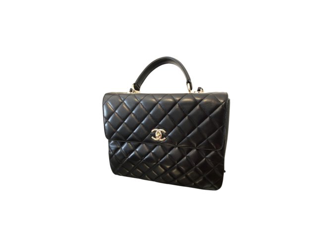 Chanel Handbags Black Leather  ref.70387