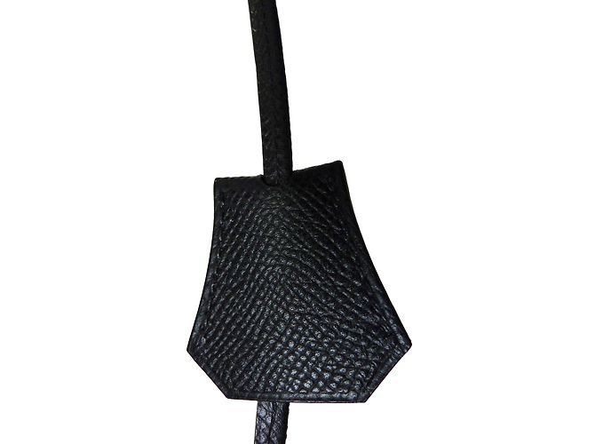 Hermès Pull & Tinker Bell Negro Cuero