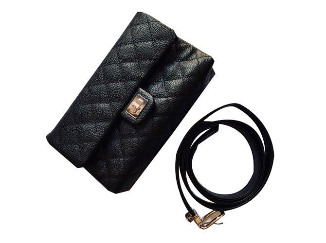 Chanel Clutch bag Black Leather  ref.70692