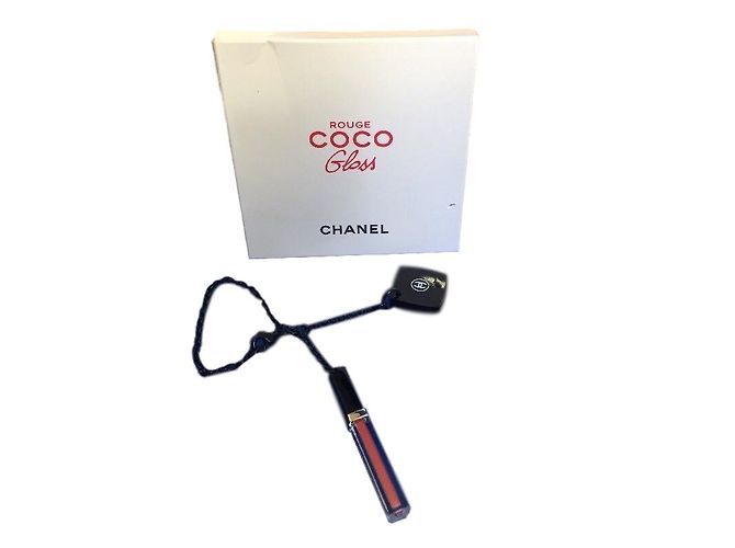 Chanel Encantos de saco Preto