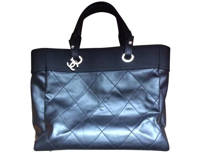 Chanel Handbags Black Cloth  ref.70841