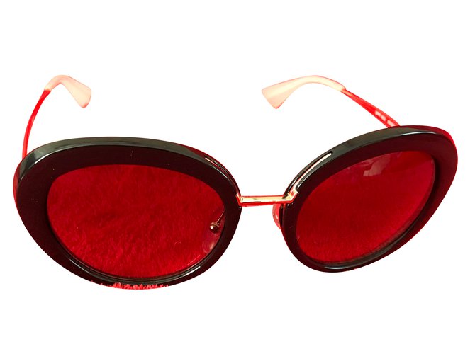 Prada Sunglasses Black Plastic  ref.70851