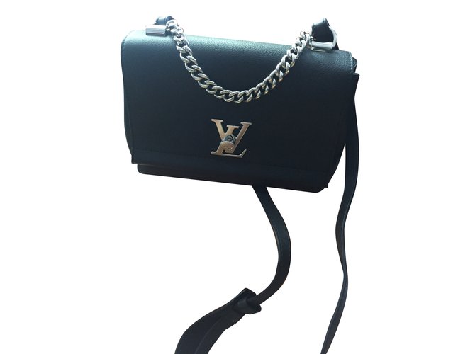 Louis Vuitton lockme II bb noir bag