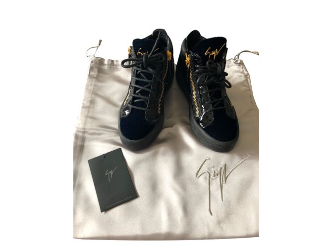 høj Blitz pulsåre Giuseppe Zanotti Sneakers Black Navy blue Leather Velvet Patent leather  ref.71131 - Joli Closet