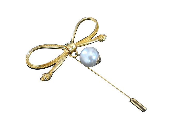 Salvatore Ferragamo Pins e spille D'oro Metallo Perla