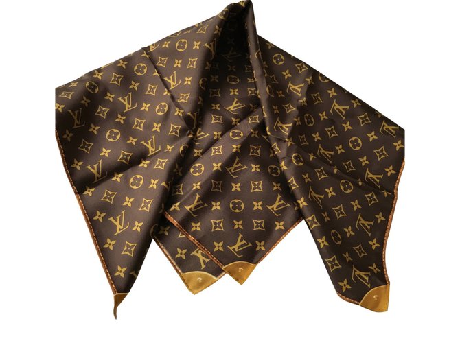 Louis Vuitton Lenços de seda Marrom  ref.71346