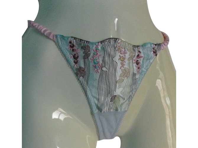 Autre Marque Charlott' lingerie string assorti en taille 34/36 Soie Bleu  ref.71767