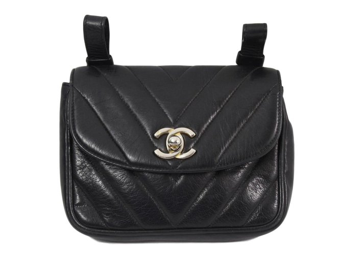 Chanel belt bag Black Leather  ref.71818