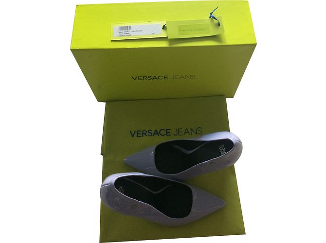 Versace Jeans Purple Leather Pumps 40