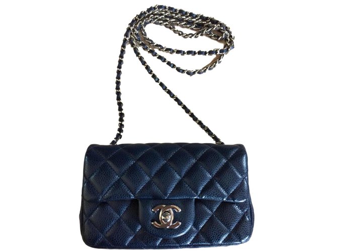 Chanel Tasche Marineblau Leder  ref.71972