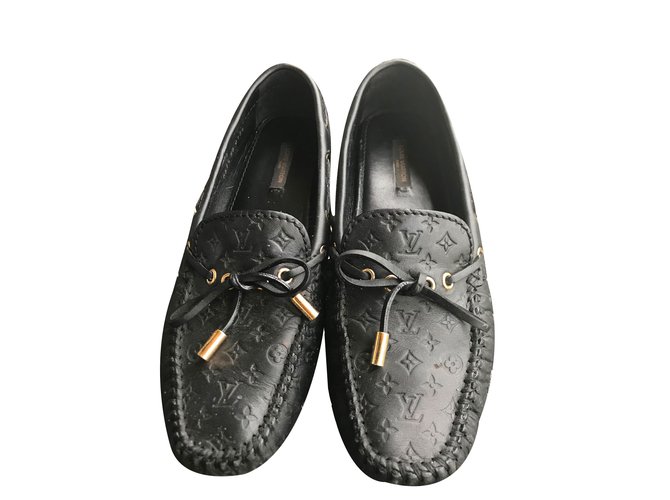 Louis Vuitton Loafers Black Leather  ref.71979
