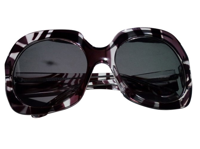 Autre Marque Sunglasses Model  TWIST Plastic  ref.72132