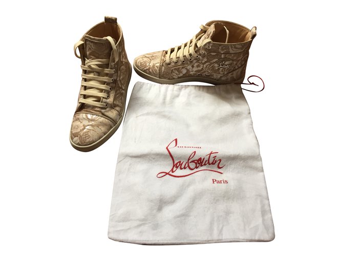 Christian Louboutin sneakers White Beige Cloth  ref.72135