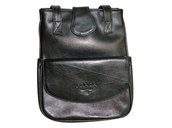Prada Backpacks Black Leather  ref.72210
