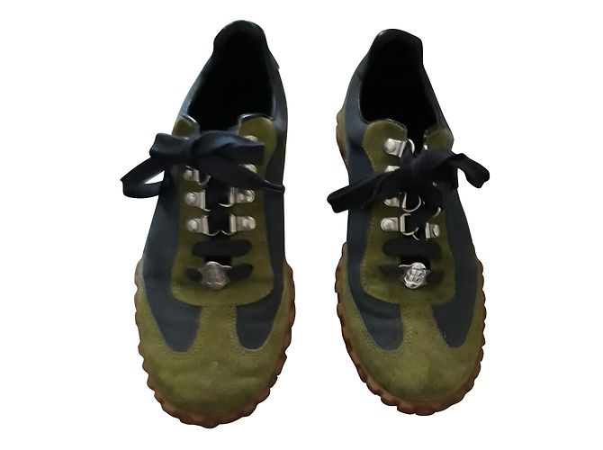 Baskets Balenciaga en daim vert et bleu taille 36