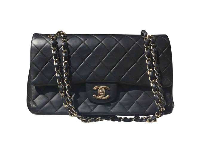 Chanel Handbags Navy blue Leather ref.72290 - Joli Closet