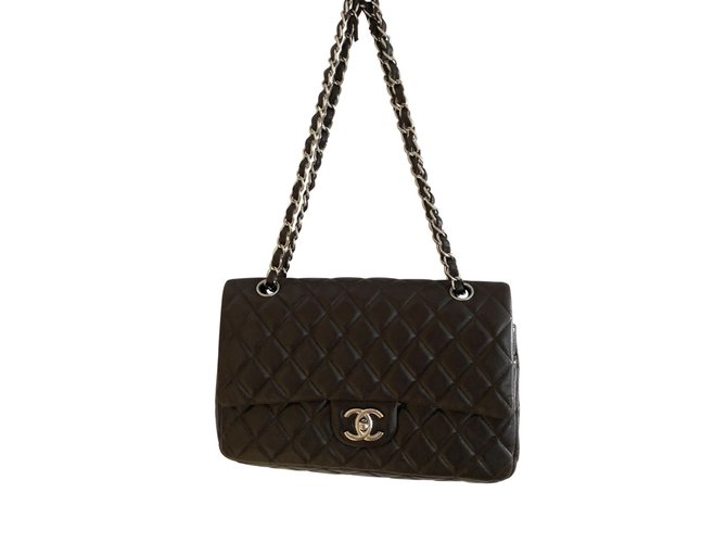 Chanel Handbags Dark brown Leather  ref.72292