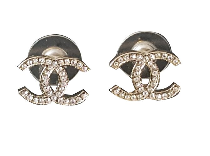 Chanel Earrings Golden Metal  ref.72306