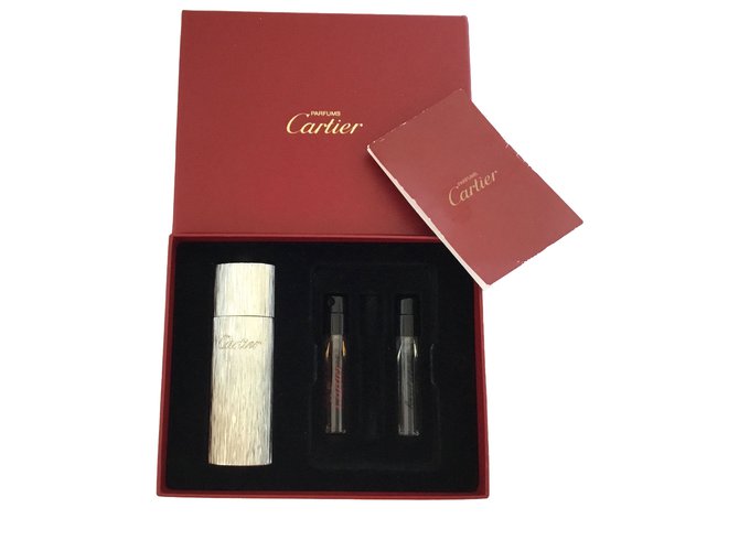 Cartier Presentes VIP Prata Metal  ref.72546