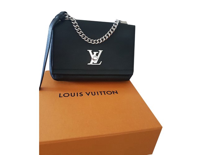 Louis Vuitton Lockme Nero Pelle  ref.72629