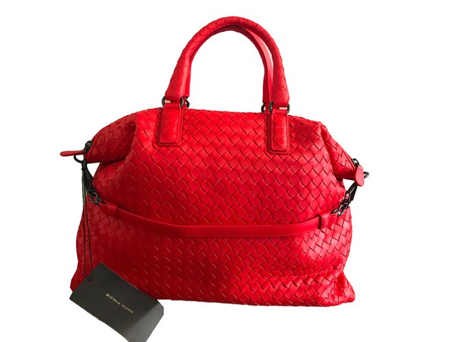 Bottega Veneta Handbag Red Lambskin  ref.72759