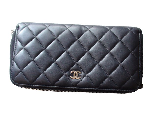 Chanel wallets Black Leather  ref.72926