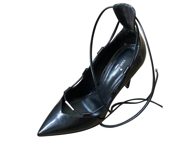 Louis Vuitton Pumps Black Leather 36