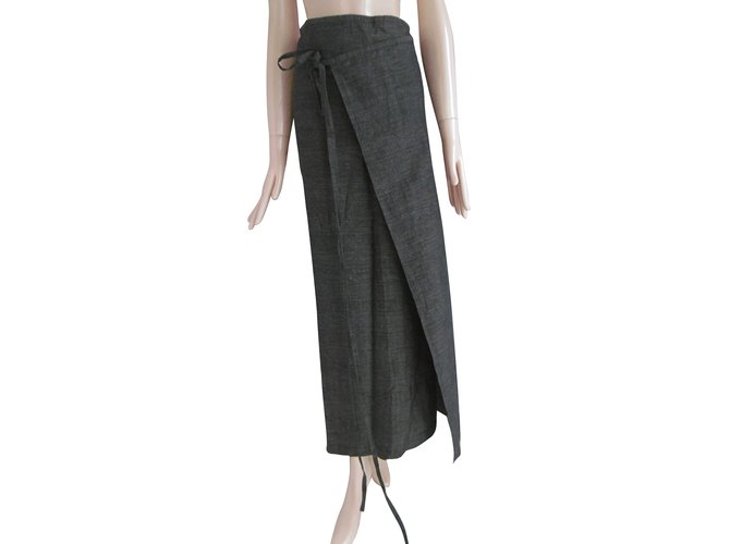 grey and white wrap skirt
