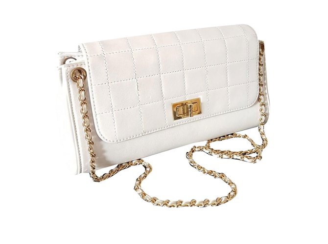 Chanel Bolsas Branco Couro  ref.73391